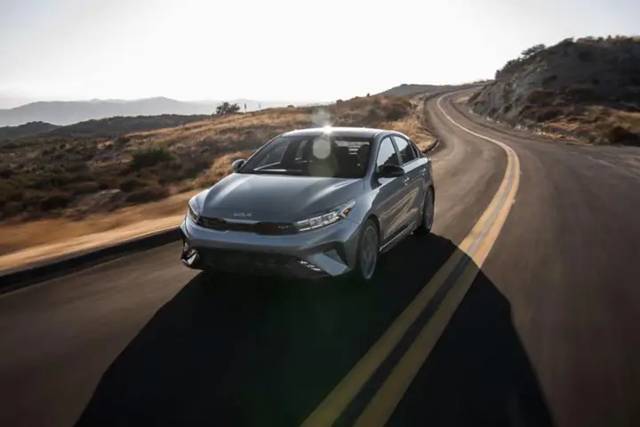 Phụ Tùng Xe Kia Forte: Lý Do Vẫn Được Ưa Chuộng & Bí Quyết Lựa Chọn Phụ Tùng Xe Kia Forte: Lý Do Vẫn Được Ưa Chuộng & Bí Quyết Lựa Chọn