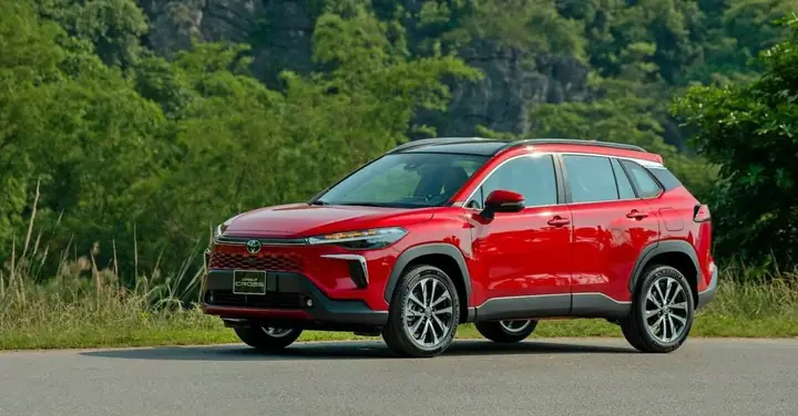 Giá Xe Toyota Nhập Khẩu 2026: Alphard Tăng 149 Triệu, Innova Cross Đối Đầu Hyundai Custin Giá Xe Toyota Nhập Khẩu 2026: Alphard Tăng 149 Triệu, Innova Cross Đối Đầu Hyundai Custin