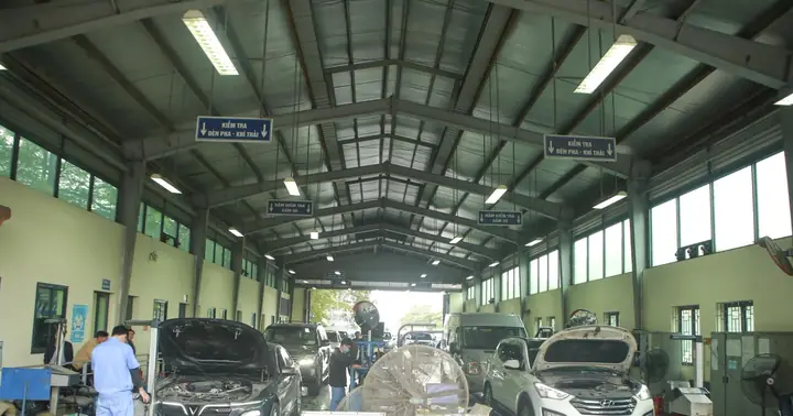 Miễn Đăng Kiểm Xe Ô Tô Mới: Điều Kiện & Lợi Ích Cập Nhật Miễn Đăng Kiểm Xe Ô Tô Mới: Điều Kiện & Lợi Ích Cập Nhật