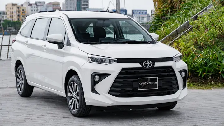 Giá Toyota Avanza