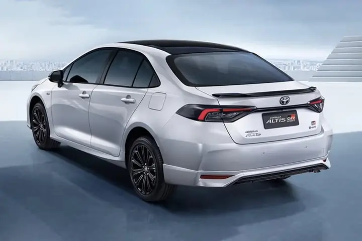 Toyota Altis Hybrid