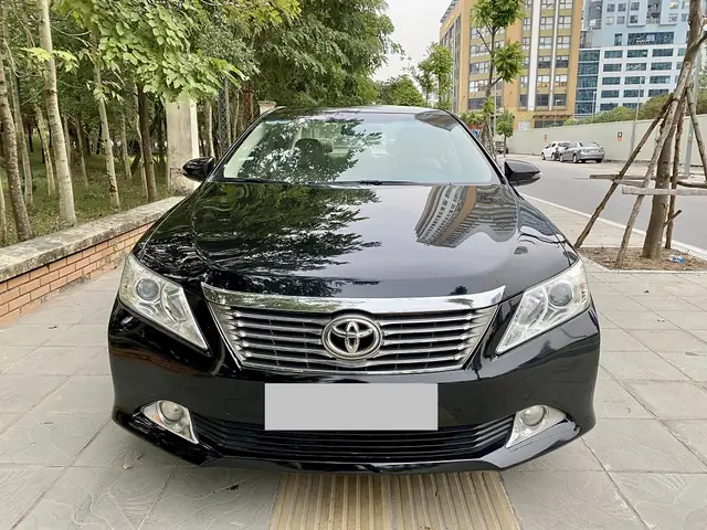 Toyota Camry 2.0 Toyota Camry 2.0