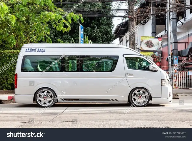 Toyota Commuter Toyota Commuter