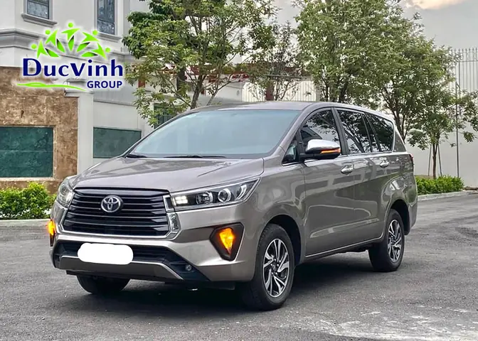 Xe Toyota Innova Xe Toyota Innova