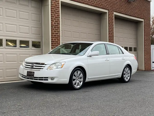 06 Toyota Avalon 06 Toyota Avalon