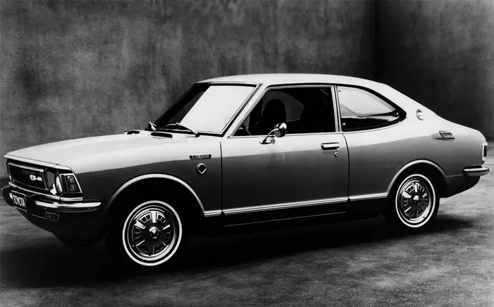 1971 Xe Toyota Corolla