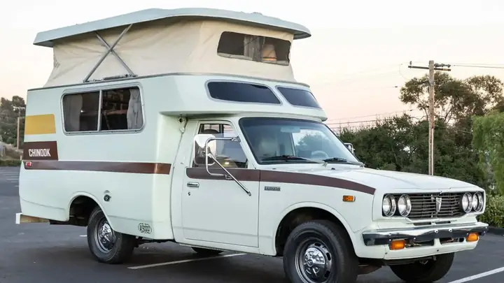 1976 Toyota Chinook 1976 Toyota Chinook