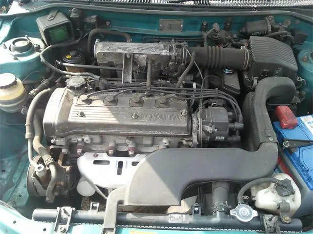 1992 Toyota Paseo Engine