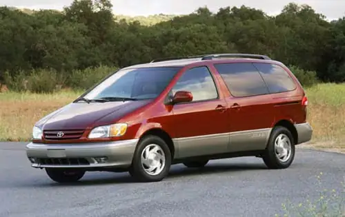 2003 Toyota Sienna 2003 Toyota Sienna