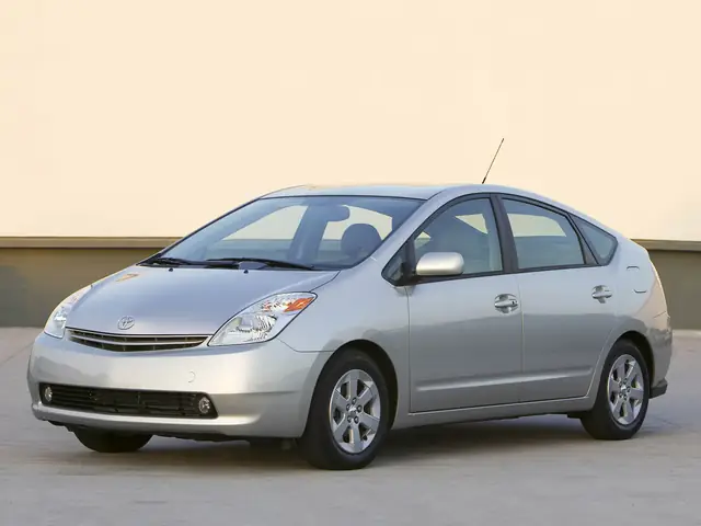2004 Toyota Prius 2004 Toyota Prius