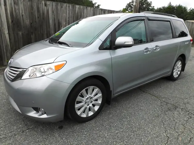 2013 Toyota Sienna Limited