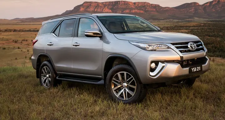 2016 Toyota Fortuner V