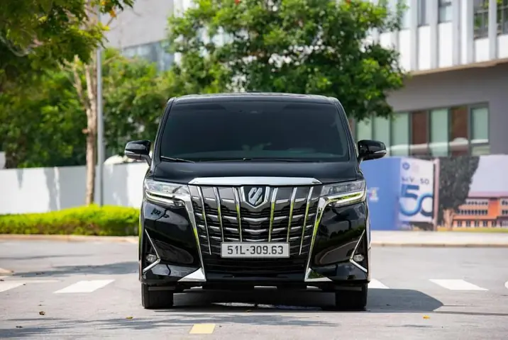 Ban Toyota Alphard