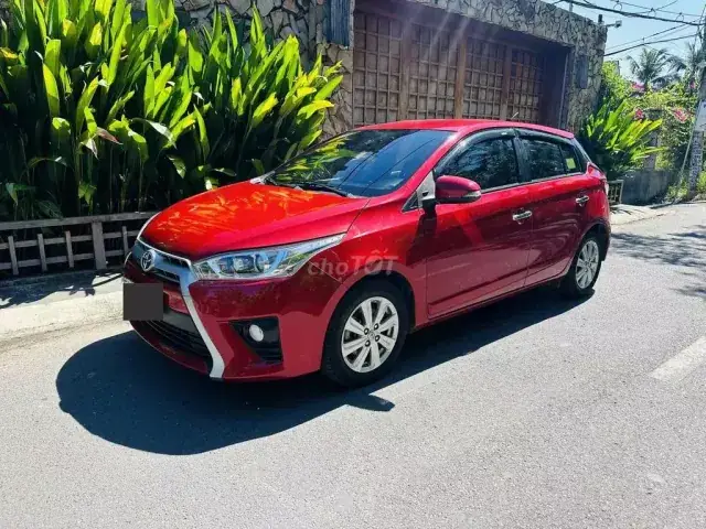 Bán Toyota Yaris 2016