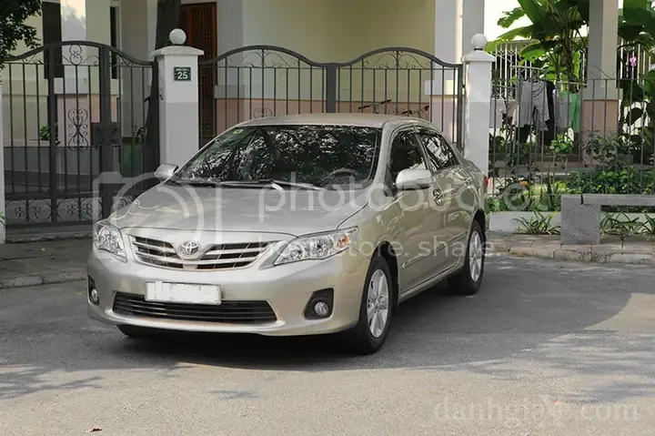 Danhgiaxe Toyota Altis Danhgiaxe Toyota Altis