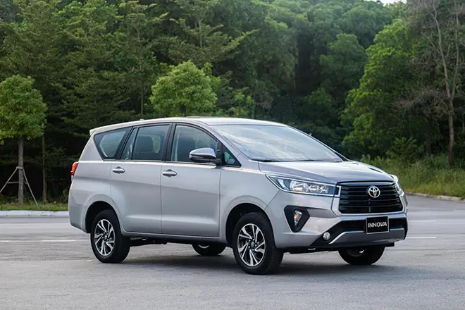 Gia Xe Toyota Innova
