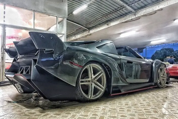 Lamborghini Toyota Ve Lamborghini Toyota Ve