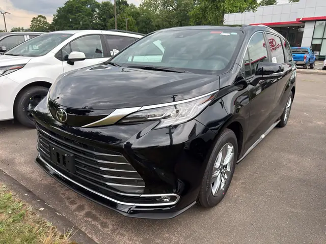 Lynch Toyota Manchester