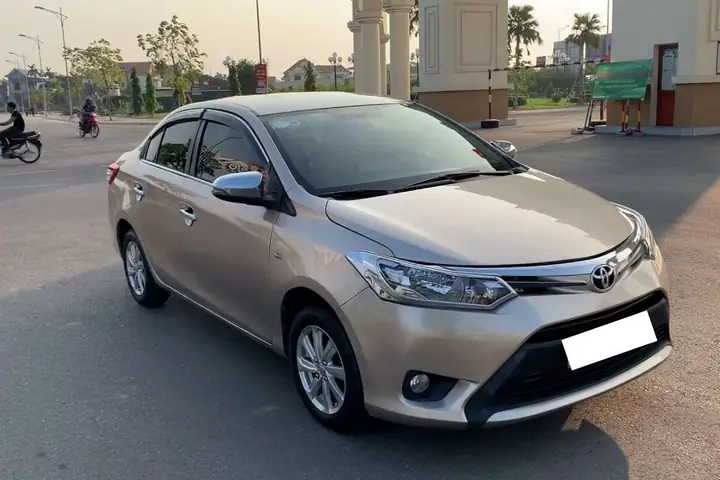 Mua Toyota Vios Cũ