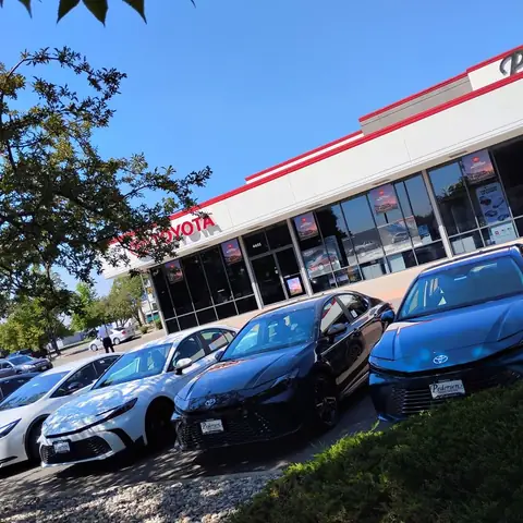 Pedersen Toyota Collision Pedersen Toyota Collision