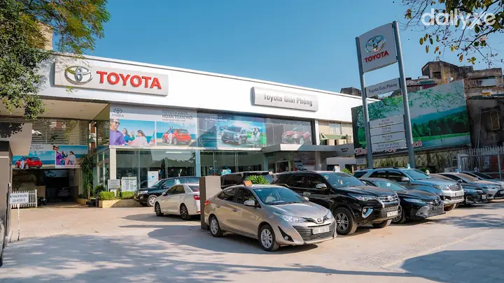 Showroom Toyota Giải Phóng Showroom Toyota Giải Phóng