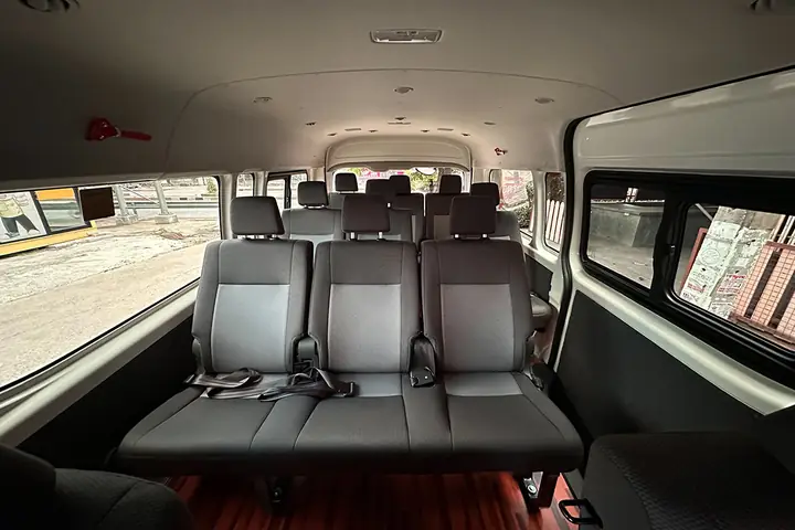 Toyota 12 Seater Van Toyota 12 Seater Van