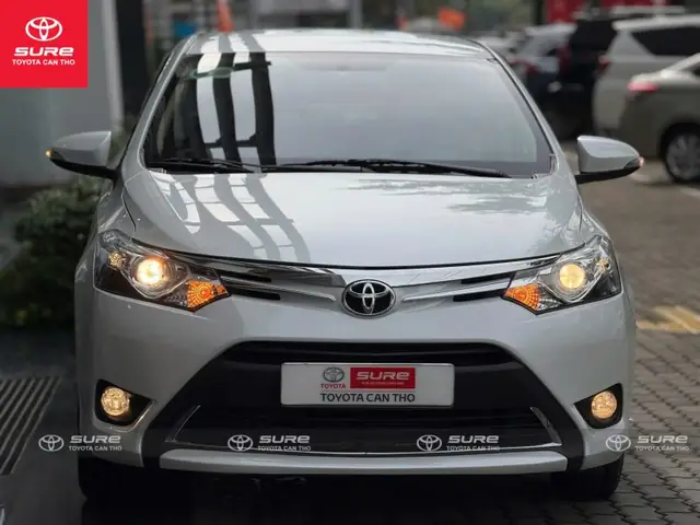 Toyota 5 Chỗ 2017