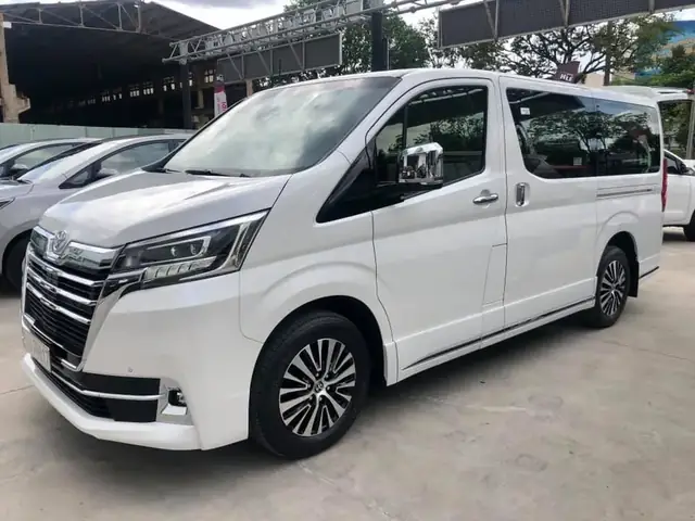 Toyota 9 Chỗ Cũ