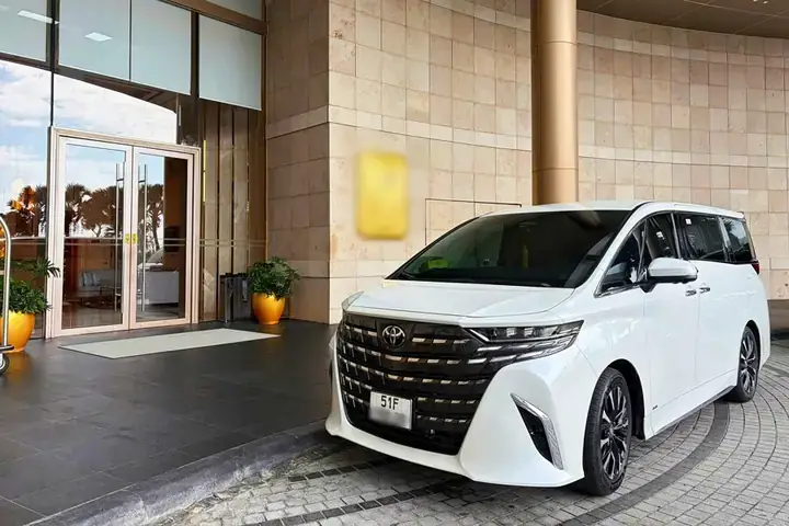 Toyota Alphard Business