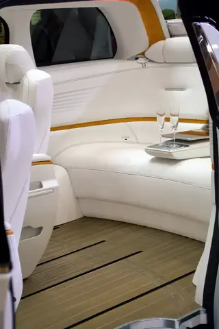 Toyota Alphard Hercule