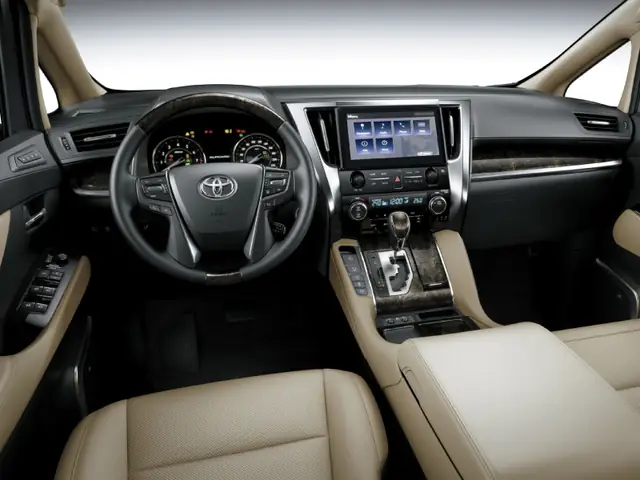 Toyota Alphard Nội Thất Toyota Alphard Nội Thất