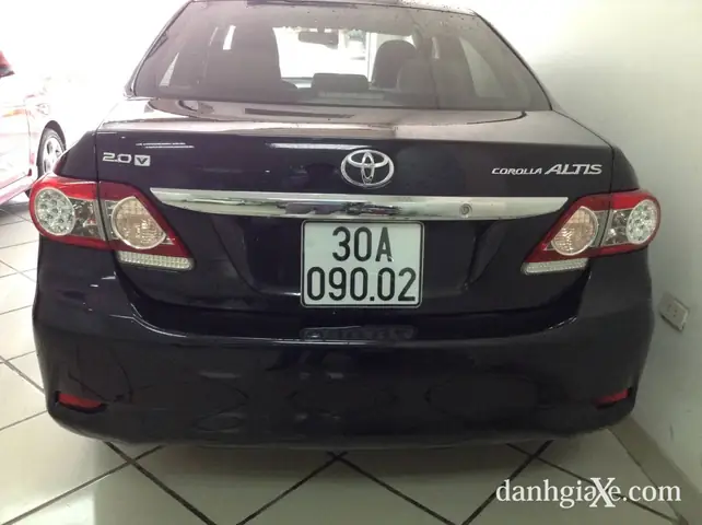 Toyota Altis 2.0 2011