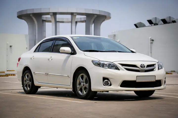 Toyota Attis 2011
