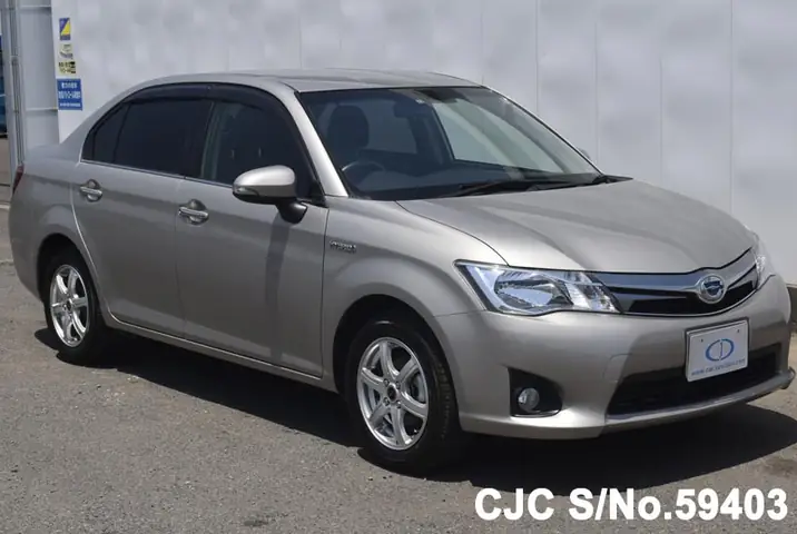 Toyota Axio 2013