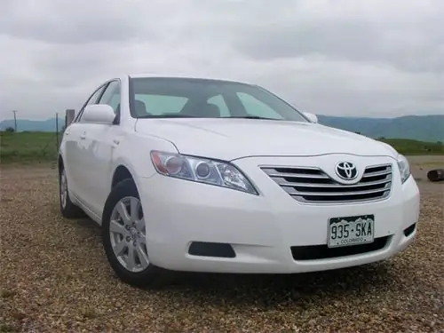 Toyota Camry Hybrid Review