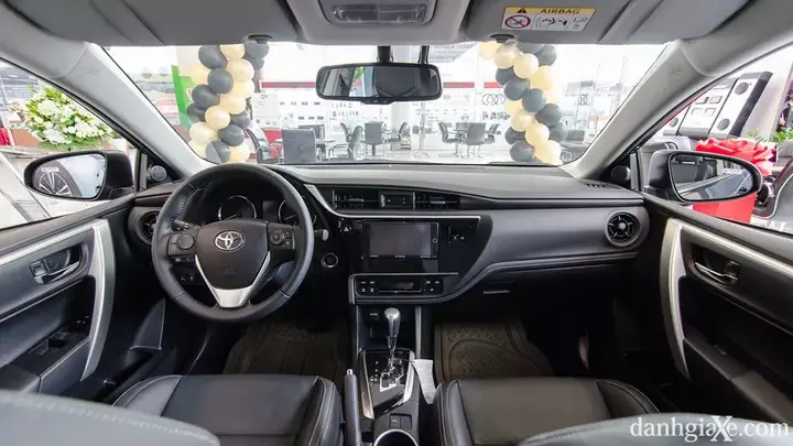 Toyota Corolla Altis 2019