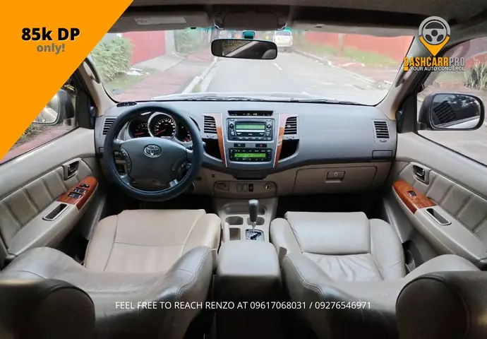Toyota Fortuner 2010 Interior