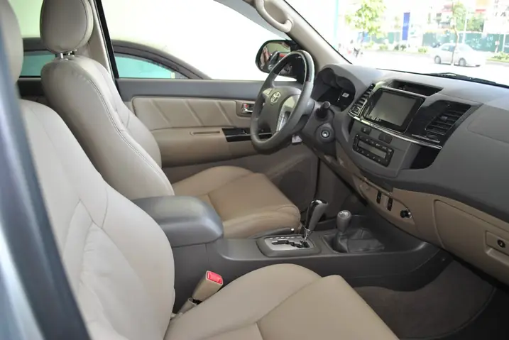 Toyota Fortuner 2013 Interior
