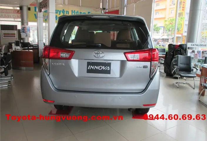 Toyota Innova E 2018