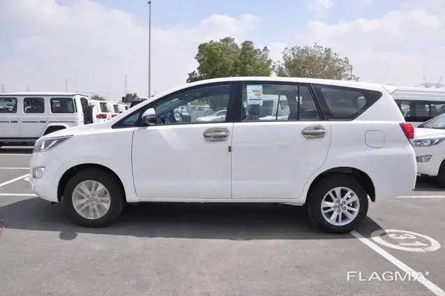 Toyota Innova Купить Toyota Innova Купить