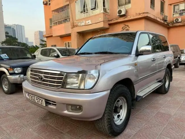 Toyota Land Cruiser 2000 Toyota Land Cruiser 2000