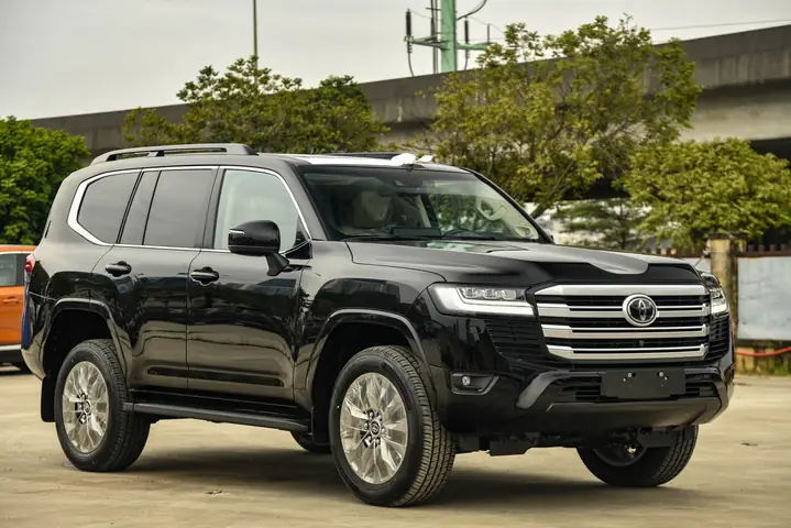 Toyota Land Cruiser Vietnam Toyota Land Cruiser Vietnam