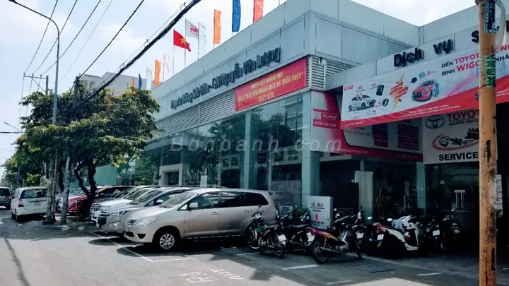 Toyota Nguyễn Văn Lượng Toyota Nguyễn Văn Lượng