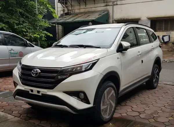 Toyota Rush Màu Trắng