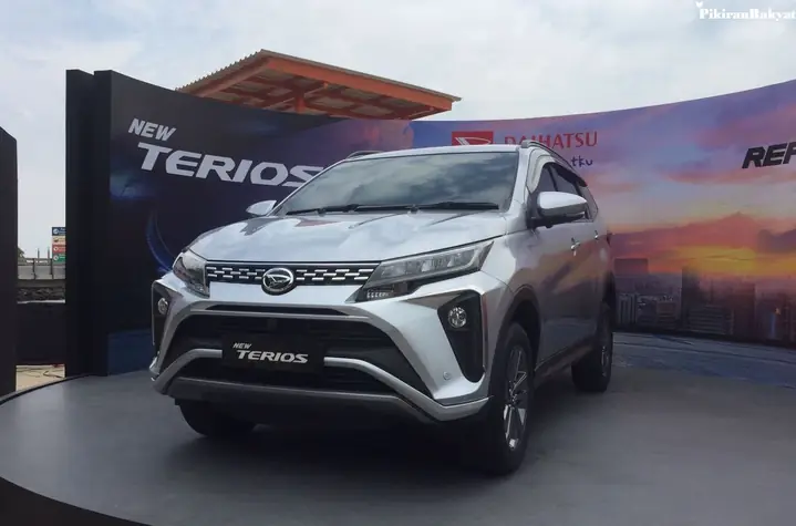 Toyota Rush Ra Mắt