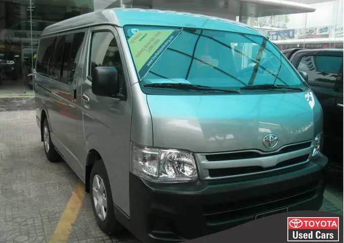 Toyota Van Máy Dầu