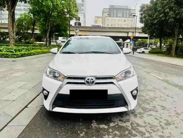 Toyota Yaris 2015 G