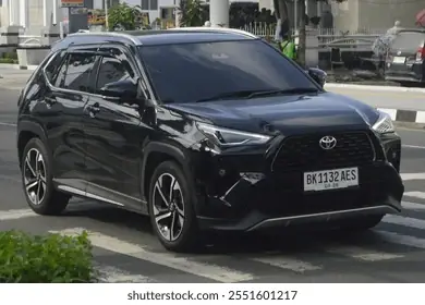 Toyota Yaris Black