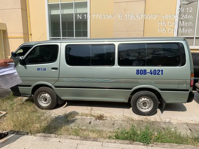 Xe Oto Toyota Hiace Xe Oto Toyota Hiace