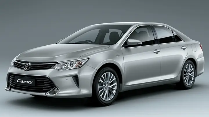 Xe Toyota Camry 2015